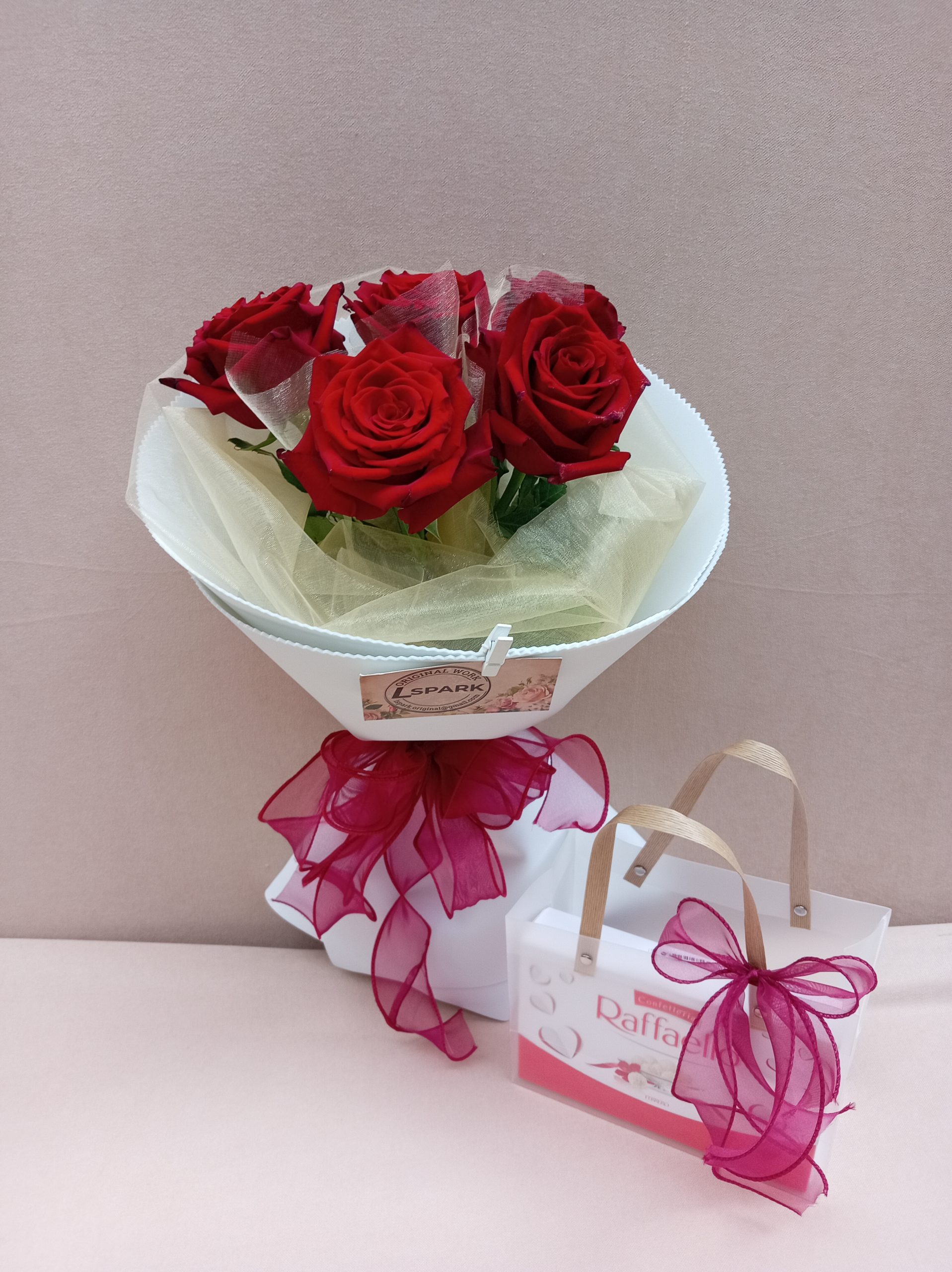 Gift Set: 5 Roses "Love" in Premium Textile Design & Raffaello Chocolates - Image 2