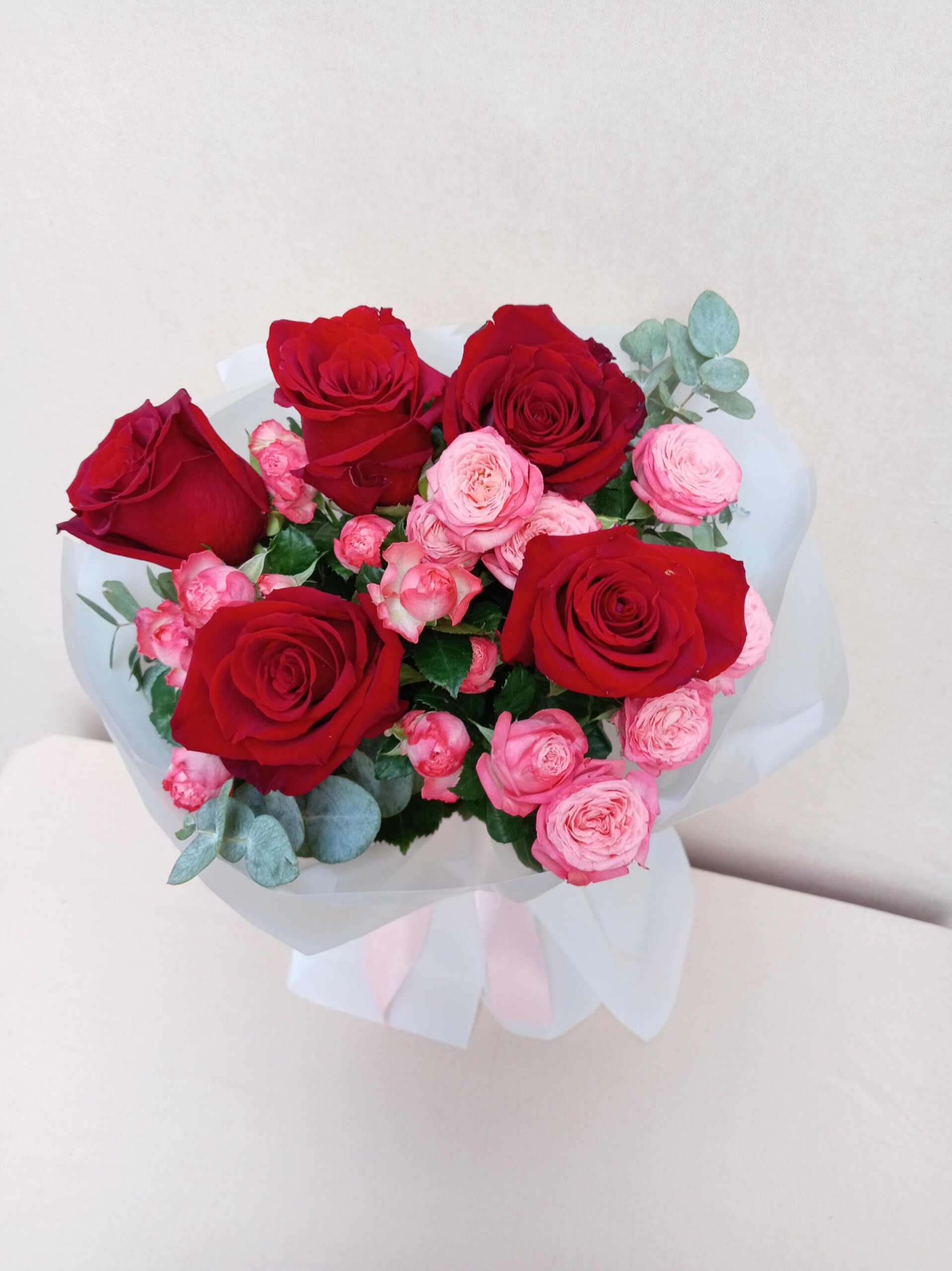 5 Ecuadorian Red Roses & Pink Spray Roses with Eucalyptus - Image 4